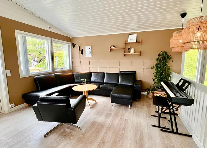 Reindeer Villa *